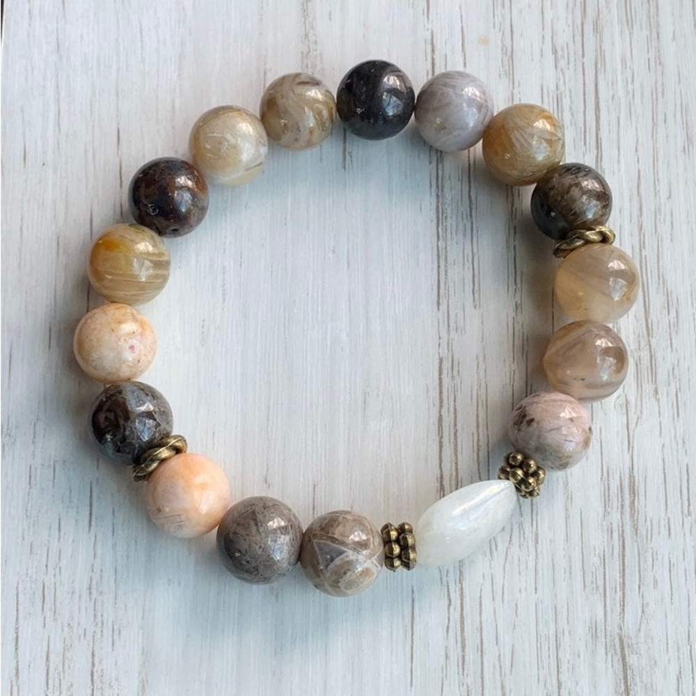 Moonstone beaded stretch bracelet
